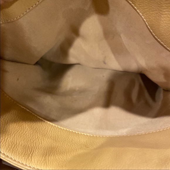 *RARE FIND*AUTHENTIC CHANEL TOTE BAG - Picture 14 of 14